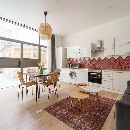 Parisuites Canal Saint Martin Chic & Design & Cosy Lejlighed *